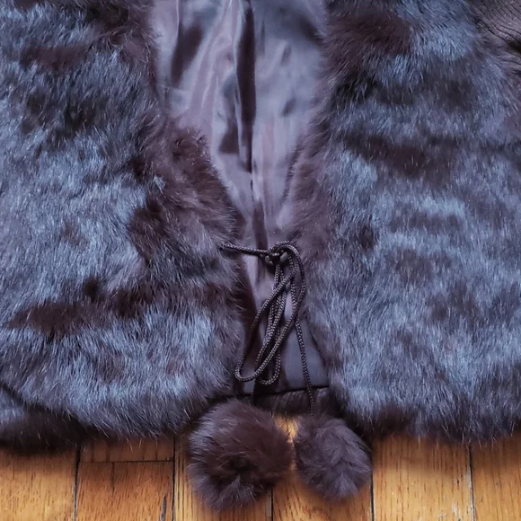 XOXO 100%Rabbit Fur sweater - Picture 5 of 9